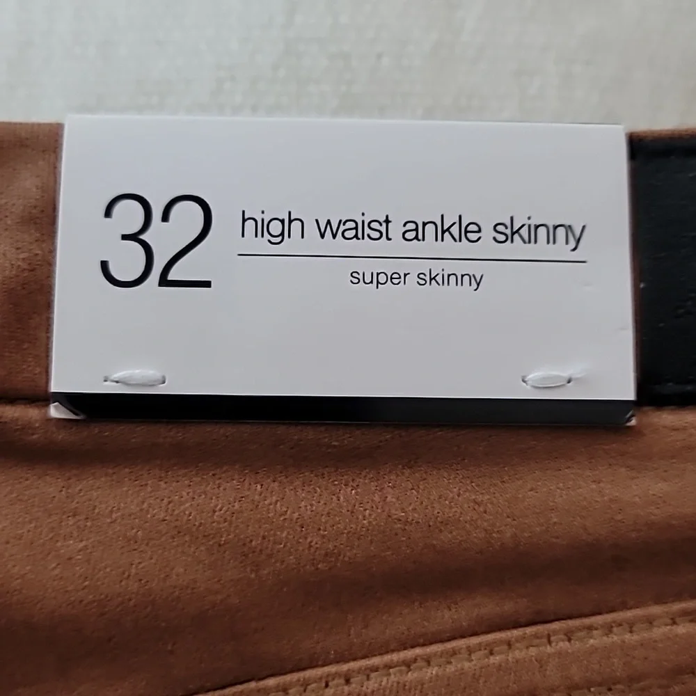 High Waist Ankle Skinny Jeans - Picture 2 of 9